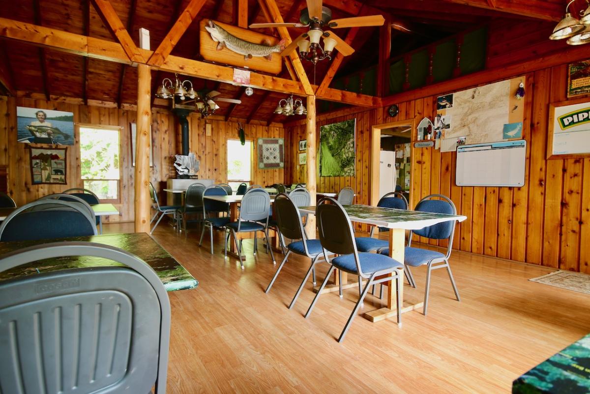 Lodge dining